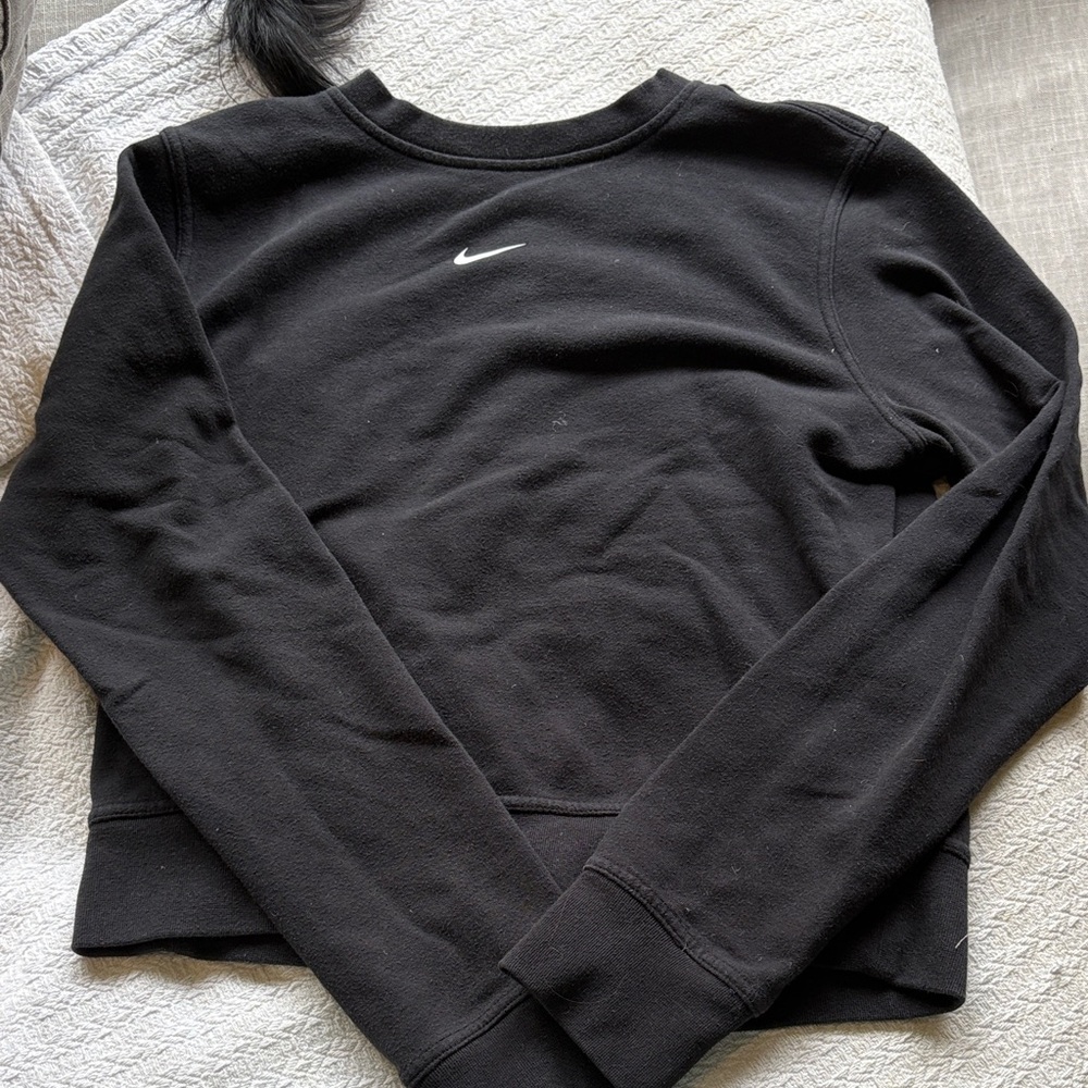 Nike Women's Black Crew Neck Sweater